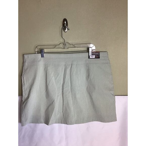 Mario Serrano Golf Activewear Pinstripe Skort Sz. XXL Green/ White Tummy Control - Picture 4 of 10